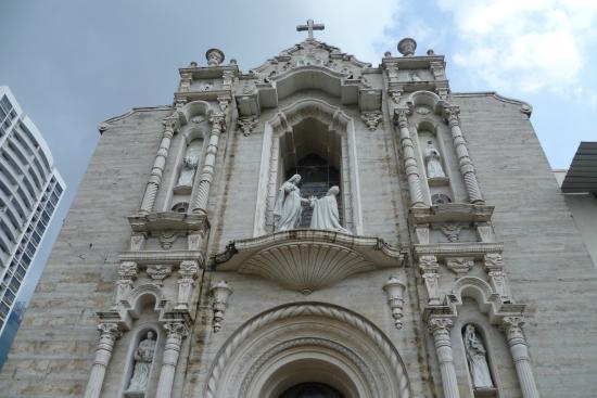 Santuario Nacional del Corazon de Maria